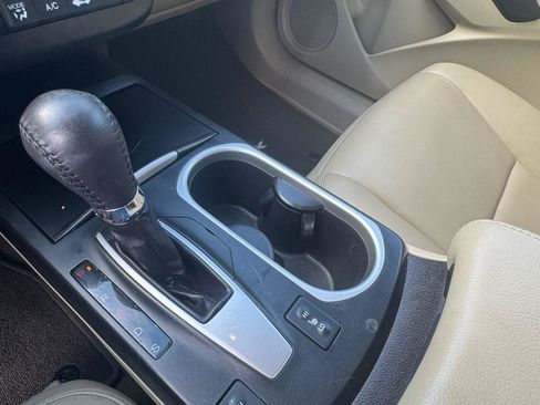 Used 2017 Acura RDX FWD image 33