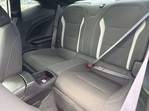 Used 2017 Chevrolet Camaro SS image 17