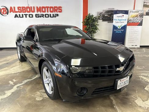 Used 2012 Chevrolet Camaro LS RWD image 1