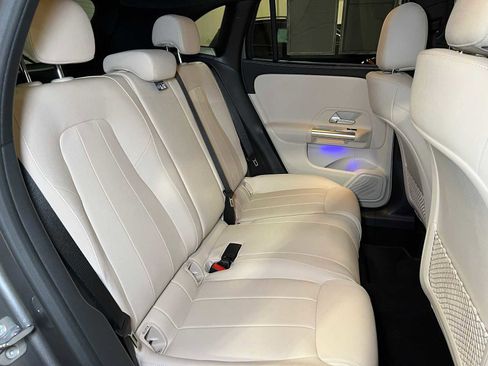 Used 2025 Mercedes-Benz GLA 250 GLA 250 image 13