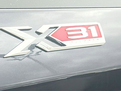 New 2026 GMC Sierra 1500 SLT w/ SLT Premium Plus Package image 8