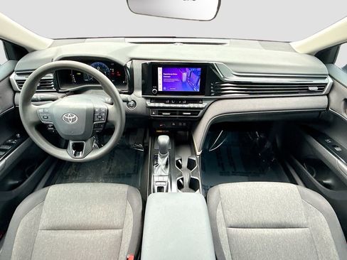 Used 2025 Toyota Camry LE w/ Convenience Package FWD image 15
