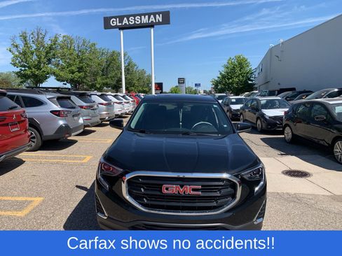 Used 2019 GMC Terrain SLE FWD image 2
