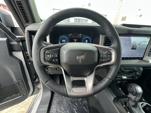 New 2026 Ford Bronco Outer Banks AWD/4WD image 24