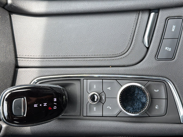 Used 2024 Cadillac XT6 Premium Luxury w/ Platinum Package FWD image 31