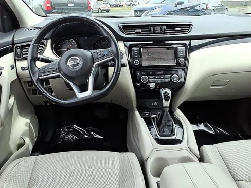 Used 2022 Nissan Rogue Sport SL w/ Premium Package AWD/4WD image 22