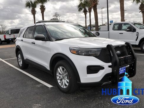 New 2025 Ford Explorer 4WD Police Interceptor image 7