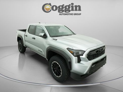 New 2026 Toyota Tacoma TRD Off-Road AWD/4WD image 26