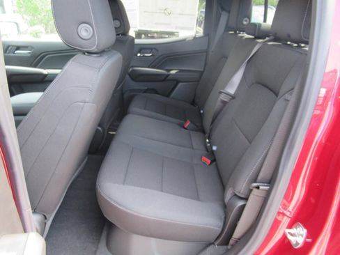 New 2026 GMC Canyon Elevation w/ Convenience Package RWD image 34