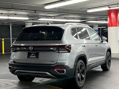 New 2026 Volkswagen Taos SEL AWD/4WD image 6