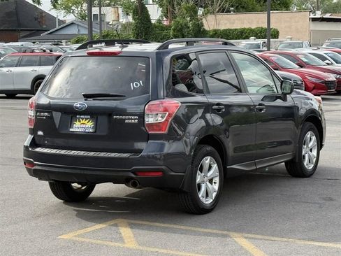 Used 2014 Subaru Forester 2.5i Premium AWD/4WD image 7