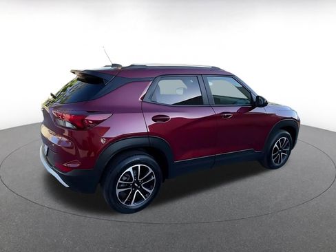 Used 2025 Chevrolet TrailBlazer LT FWD image 15