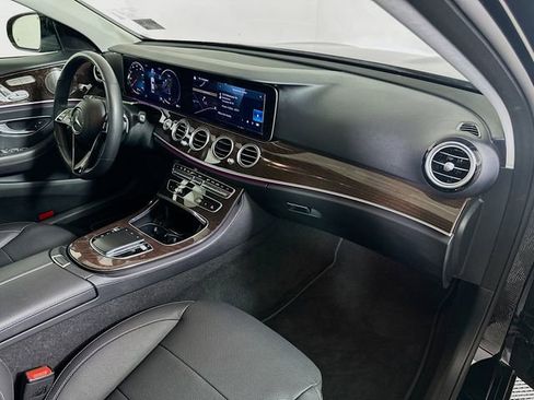 Used 2022 Mercedes-Benz E 350 Sedan image 31