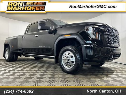 Used 2025 GMC Sierra 3500 Denali Ultimate AWD/4WD image 1