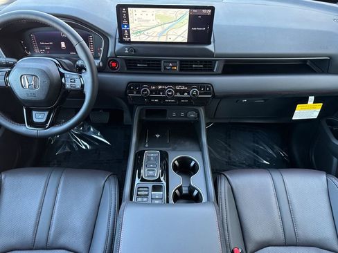 New 2026 Honda Pilot Black Edition image 15