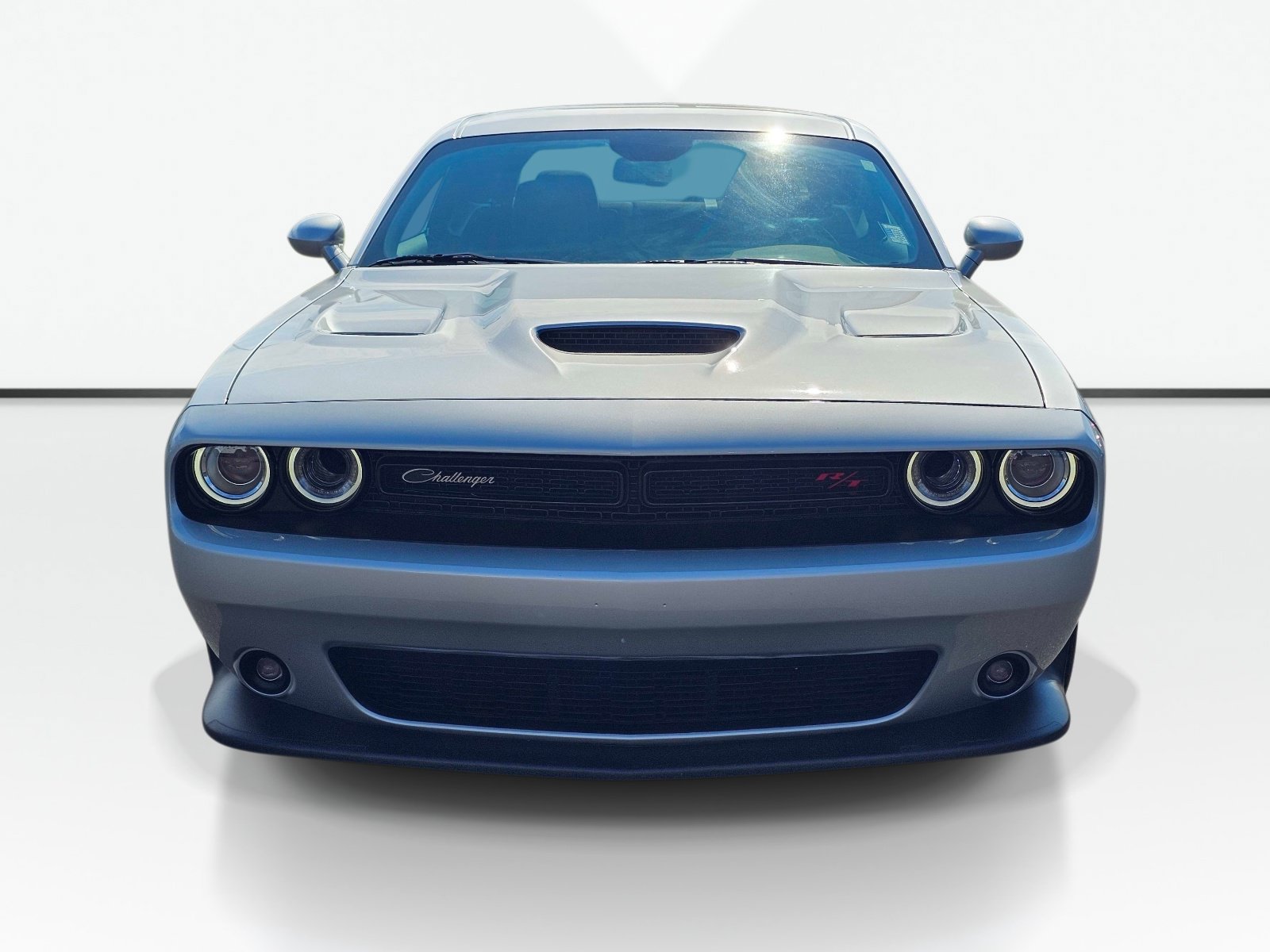 Used 2022 Dodge Challenger R/T Scat Pack RWD image 2