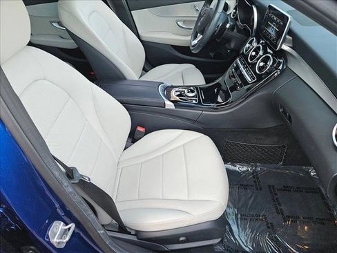 Used 2018 Mercedes-Benz C 300 Sedan image 16