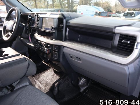 Used 2025 Ford F350 XL image 32