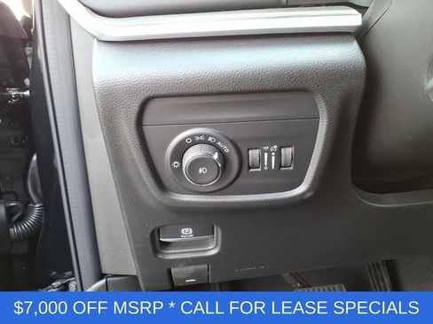 New 2026 Jeep Grand Cherokee Limited AWD/4WD image 16