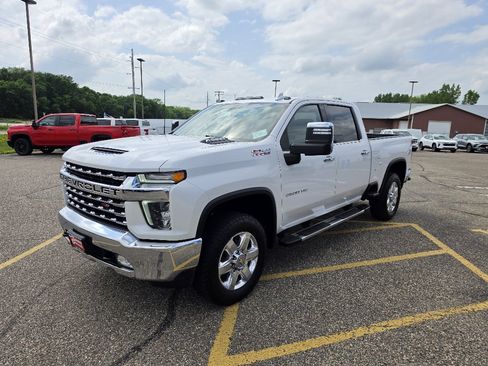 Used 2021 Chevrolet Silverado 2500 LTZ AWD/4WD image 20