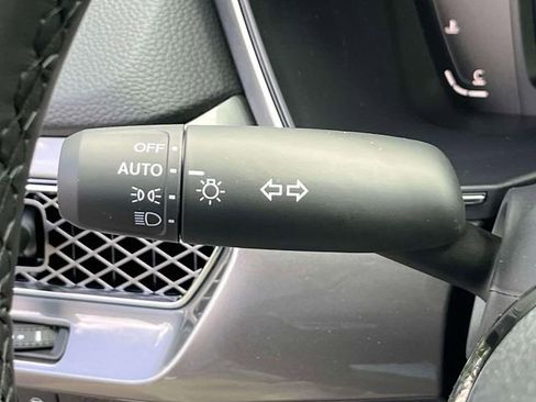 Used 2025 Acura Integra FWD image 33