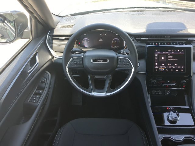 New 2026 Jeep Grand Cherokee Laredo RWD image 18