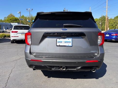 Used 2023 Ford Explorer ST-Line w/ Class IV Trailer Tow Package AWD/4WD image 6