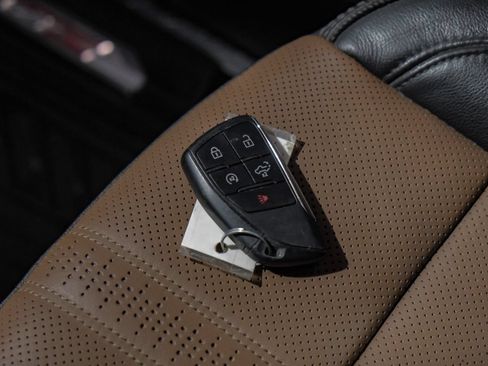 Used 2024 Chevrolet Silverado 2500 High Country w/ High Country Premium Package AWD/4WD image 67
