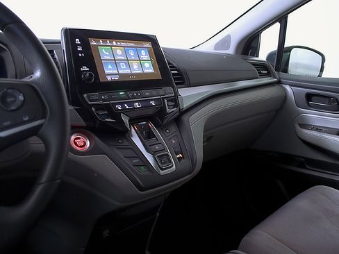 Used 2019 Honda Odyssey EX image 28