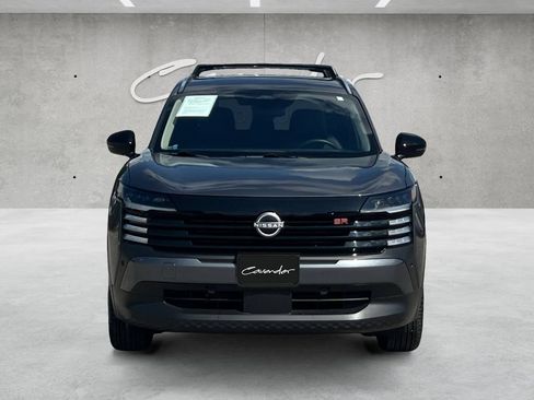 Certified 2026 Nissan Kicks SR FWD image 18