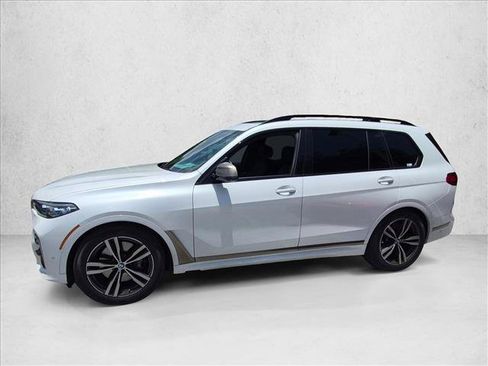 Used 2021 BMW X7 M50i w/ Executive Package AWD/4WD image 3