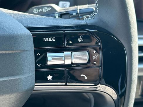 New 2026 Kia Sorento LX image 24