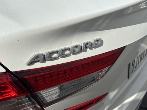 Used 2019 Honda Accord LX image 3