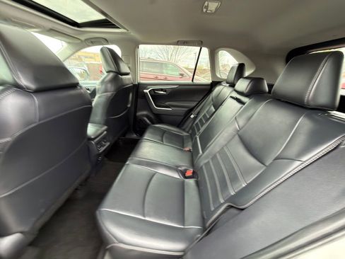 Used 2019 Toyota RAV4 XLE Premium w/ Cold Weather Package AWD/4WD image 24