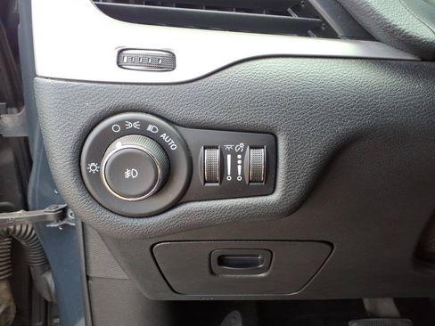 Used 2016 Jeep Cherokee Trailhawk w/ Leather Interior Group AWD/4WD image 23