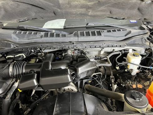 Used 2018 Ford F250 XLT w/ XLT Premium Package AWD/4WD image 21