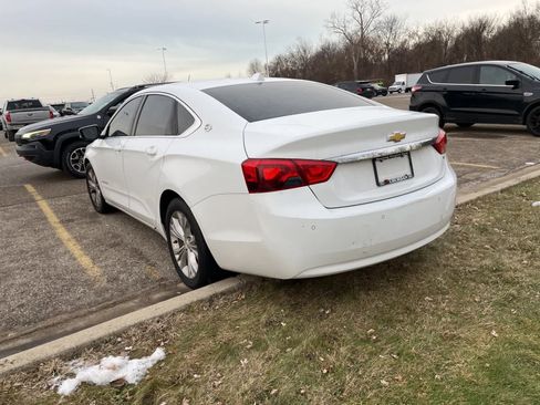 Used 2014 Chevrolet Impala LT w/ Convenience Package image 11