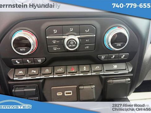 Used 2020 GMC Sierra 1500 SLT w/ SLT Premium Plus Package AWD/4WD image 19