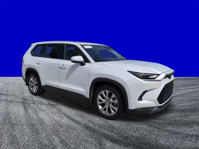 Used 2024 Toyota Grand Highlander FWD
