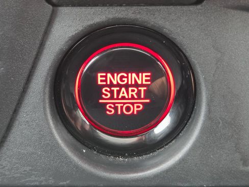 Used 2023 Honda Pilot Elite image 43