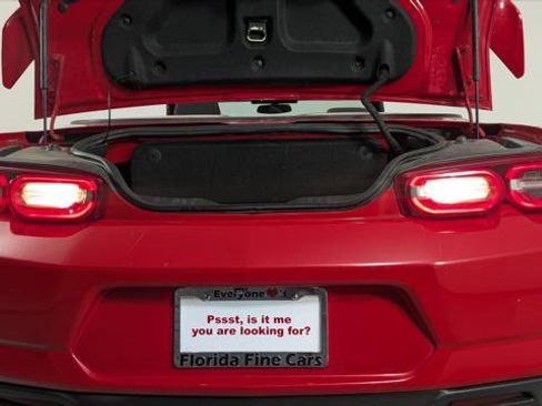 Used 2020 Chevrolet Camaro LT image 22