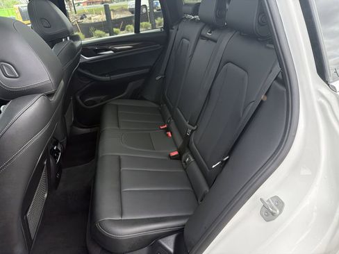 Used 2024 BMW X3 sDrive30i RWD image 17