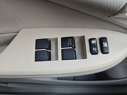 Used 2009 Toyota Corolla LE image 16