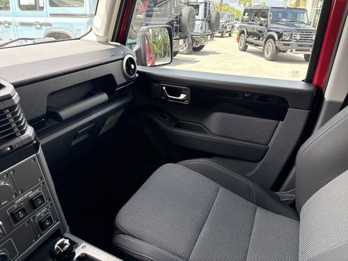 Used 2025 INEOS Grenadier image 20