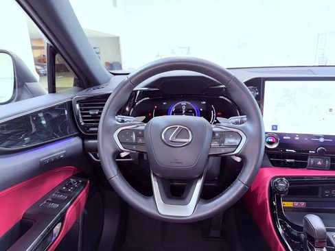Certified 2025 Lexus NX 350h AWD w/ Accessory Package (K3) image 21
