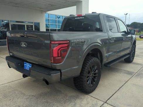 Used 2025 Ford F150 Lariat w/ Equipment Group 501A Mid AWD/4WD image 7