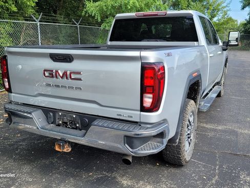 Used 2021 GMC Sierra 3500 SLE w/ SLE Value Package AWD/4WD image 6