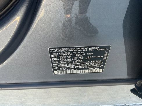 Used 2023 Volkswagen Atlas Cross Sport SE w/ Black Wheel Package image 37