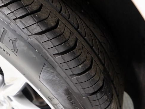 Used 2024 Buick Encore GX Avenir w/ Avenir Technology Package image 20