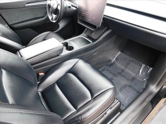 Used 2023 Tesla Model Y Long Range AWD/4WD image 30